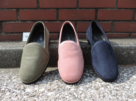 BLOHM STORE SLIP NAVY PINK OLIVE RAH YOKOHAMA.JPG